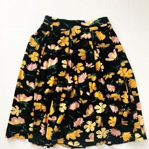 LuLaRoe XS Madison Skirt - Black + Floral